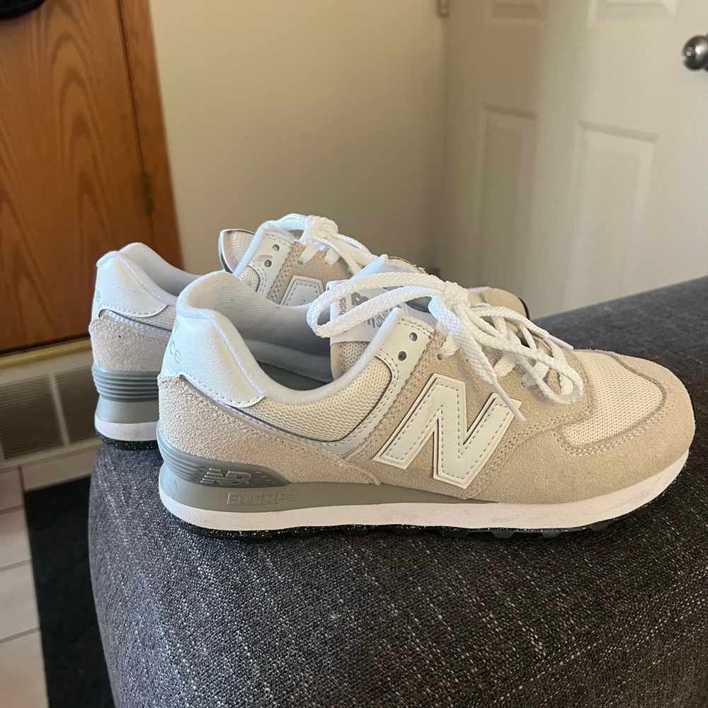 New Balance White and Cream Sneakers